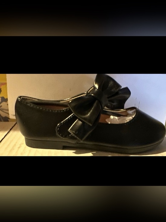 Honey buns Other - Honey Bun Baby Girls Black Bow Accent Mary Jane Shoes Toddler Size 8T